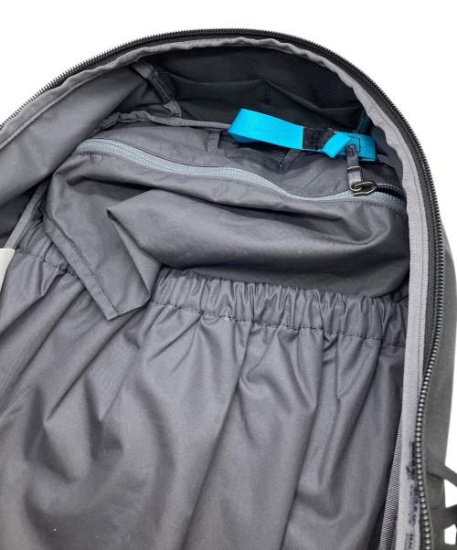 ARC'TERYX（アークテリクス）ARC'TERYX (アークテリクス) MANTIS 26 BACKPACK リュック ブラックの古着・服飾アイテム