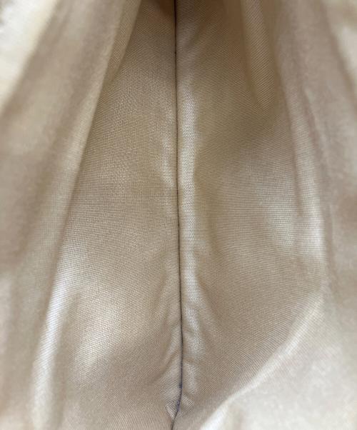 IACUCCI（イアクッチ）IACUCCI (イアクッチ) ショルダーバッグ ベージュの古着・服飾アイテム