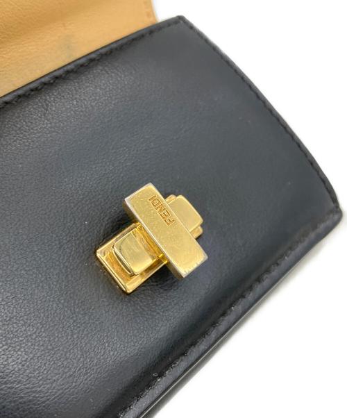 FENDI（フェンディ）FENDI (フェンディ) ピーカブーセレリア　コンパクトウォレットの古着・服飾アイテム