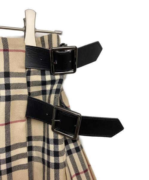 BURBERRY LONDON（バーバリーロンドン）BURBERRY LONDON (バーバリーロンドン) ノバチェックラップスカート ベージュ サイズ:Sの古着・服飾アイテム