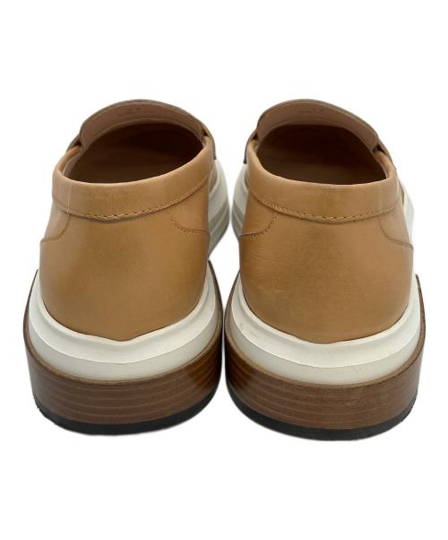 TOD'S（トッズ）TOD'S (トッズ) ローファー ベージュ サイズ:23.5cmの古着・服飾アイテム