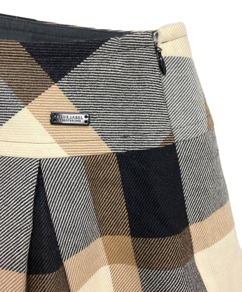 BLUE LABEL CRESTBRIDGE（ブルーレーベルクレストブリッジ）BLUE LABEL CRESTBRIDGE (ブルーレーベルクレストブリッジ) チェックスカート ブラウン×ブラック サイズ:36の古着・服飾アイテム