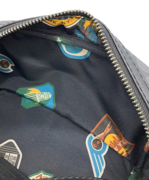 COACH（コーチ）COACH (コーチ) 2515　シグネチャー　セカンドバッグ ブラックの古着・服飾アイテム