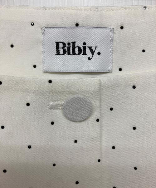 Bibiy.（ビビィ）Bibiy. (ビビィ) B40-JK026WHF　JEWEL VEST ホワイト サイズ:FREEの古着・服飾アイテム