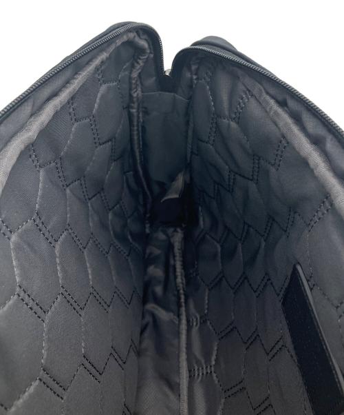 TUMI（トゥミ）TUMI (トゥミ) 06602031D　ショルダーバッグ ブラックの古着・服飾アイテム