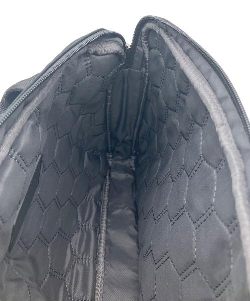 TUMI（トゥミ）TUMI (トゥミ) 06602031D　ショルダーバッグ ブラックの古着・服飾アイテム