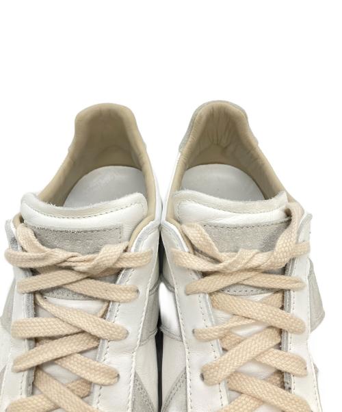Maison Margiela（メゾンマルジェラ）Maison Margiela (メゾンマルジェラ) S37WS0562 P3724　REPLICA　ジャーマントレーナー ホワイト×グレー サイズ:41の古着・服飾アイテム