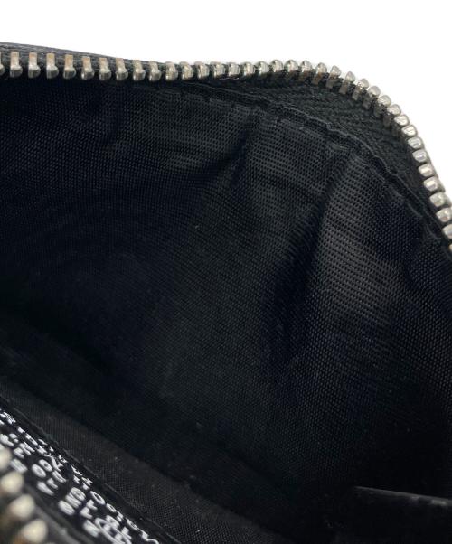 Maison Margiela（メゾンマルジェラ）Maison Margiela (メゾンマルジェラ) S56UI0143 P4455 フラグメントケース ブラックの古着・服飾アイテム