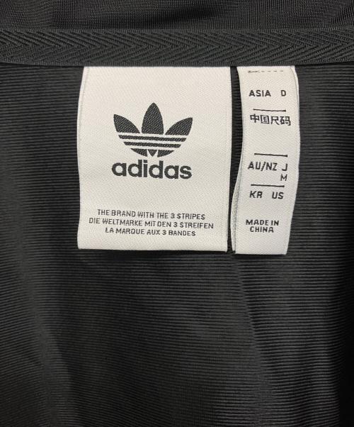 adidas（アディダス）adidas (アディダス) JN0810　メガブレイクジャケット ブラック×ホワイト サイズ:Mの古着・服飾アイテム