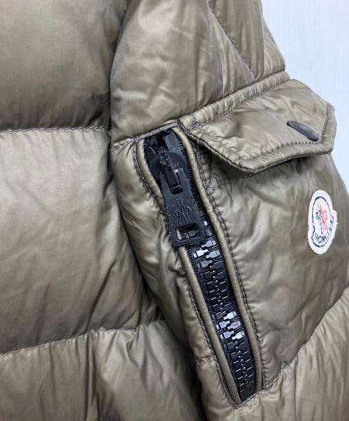 MONCLER（モンクレール）MONCLER (モンクレール) BASILE バジーレ　ダウンジャケット ベージュ サイズ:３の古着・服飾アイテム