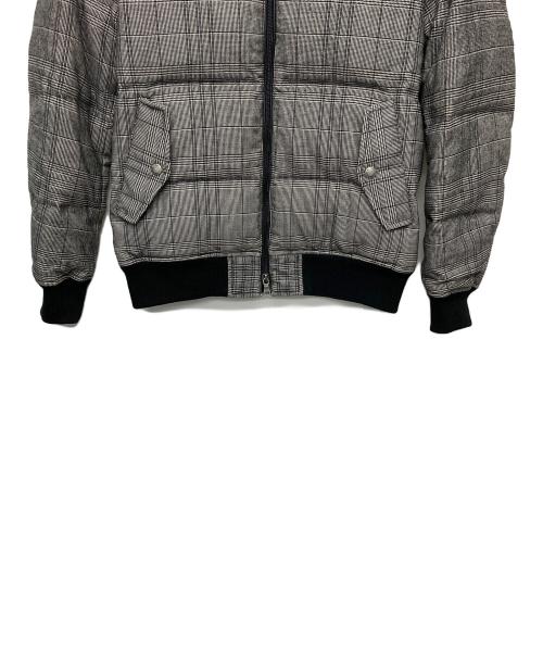 BURBERRY BLACK LABEL（バーバリーブラックレーベル）BURBERRY BLACK LABEL (バーバリーブラックレーベル) BMP84-138-05　ダウンジャケット グレー サイズ:Lの古着・服飾アイテム