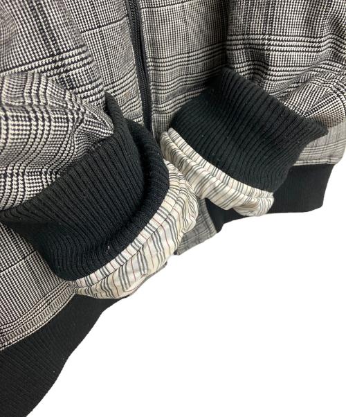 BURBERRY BLACK LABEL（バーバリーブラックレーベル）BURBERRY BLACK LABEL (バーバリーブラックレーベル) BMP84-138-05　ダウンジャケット グレー サイズ:Lの古着・服飾アイテム
