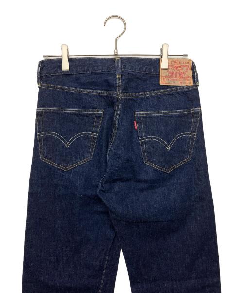 LEVI'S（リーバイス）LEVI'S (リーバイス) 501XX 1955年復刻 ビッグE トルコ製 赤耳 デニムパンツ インディゴ サイズ:71cm (W28)の古着・服飾アイテム
