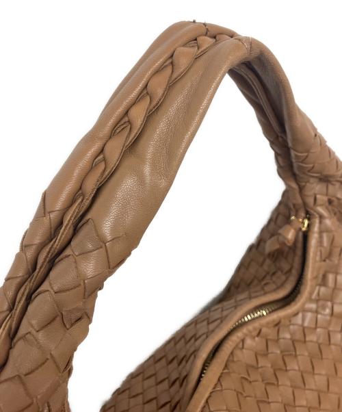 BOTTEGA VENETA（ボッテガベネタ）BOTTEGA VENETA (ボッテガベネタ) イントレチャートホーボーバッグ ベージュの古着・服飾アイテム
