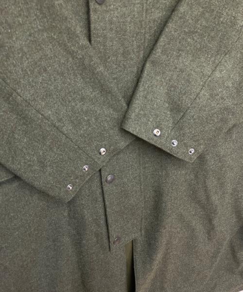 Barbour（バブアー）Barbour (バブアー) BURGHLEY BY MALLALIEUS　ロングコート オリーブ サイズ:40の古着・服飾アイテム