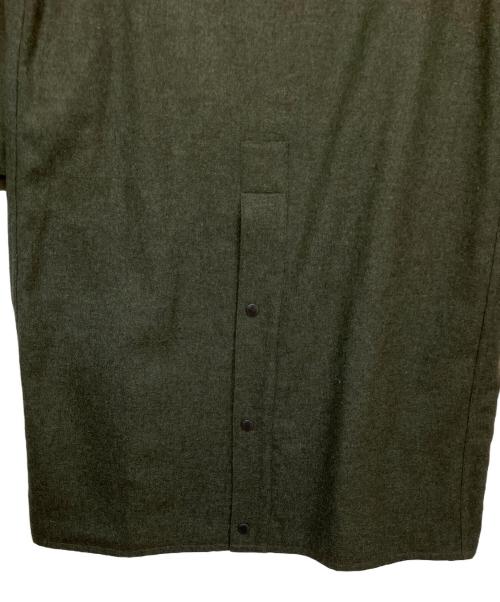 Barbour（バブアー）Barbour (バブアー) BURGHLEY BY MALLALIEUS　ロングコート オリーブ サイズ:40の古着・服飾アイテム