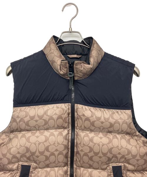 COACH（コーチ）COACH (コーチ) C5036　ダウンベスト アイボリー×ブラック サイズ:Lの古着・服飾アイテム