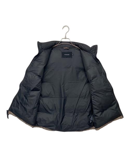 COACH（コーチ）COACH (コーチ) C5036　ダウンベスト アイボリー×ブラック サイズ:Lの古着・服飾アイテム