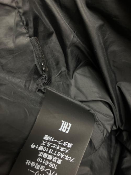 COACH（コーチ）COACH (コーチ) C5036　ダウンベスト アイボリー×ブラック サイズ:Lの古着・服飾アイテム