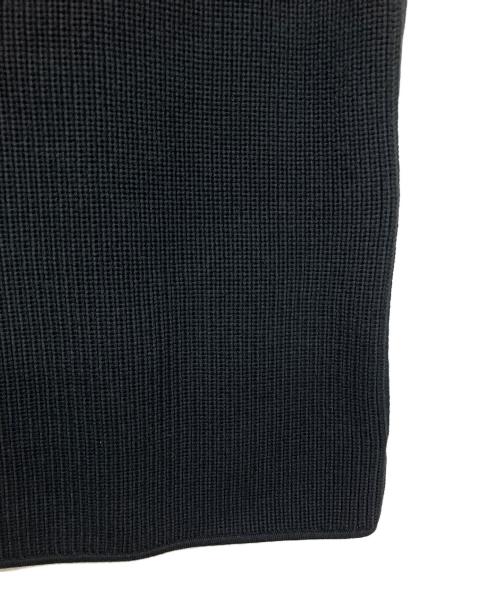CABAN（キャバン）CABaN (キャバン) 2024AW コットンカシミヤ フラワーエンブロイダリー クルーネックベスト　ニットベスト ブラック サイズ:Mの古着・服飾アイテム