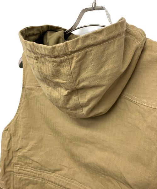 COLIMBO（コリンボ）COLIMBO (コリンボ) ベスト ベージュ サイズ:Mの古着・服飾アイテム