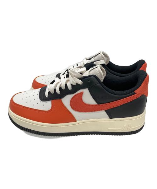 NIKE（ナイキ）NIKE (ナイキ) HQ4987-010　AIR FORCE1 LOW　スニーカー ホワイト×オレンジ サイズ:27cmの古着・服飾アイテム