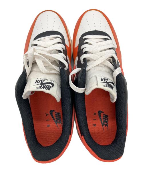 NIKE（ナイキ）NIKE (ナイキ) HQ4987-010　AIR FORCE1 LOW　スニーカー ホワイト×オレンジ サイズ:27cmの古着・服飾アイテム