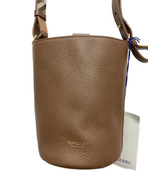 BURBERRY LONDON（バーバリーロンドン）BURBERRY LONDON (バーバリーロンドン) 8084580　ショルダーバッグ ブラウンの古着・服飾アイテム