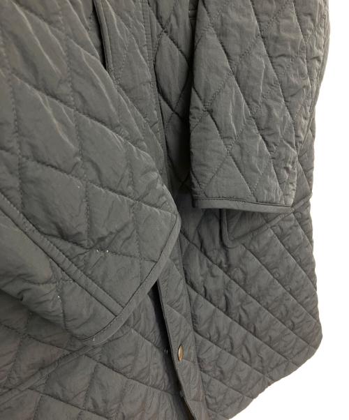 BURBERRY（バーバリー）BURBERRY (バーバリー) 8096919　キルティングコート ブラック サイズ:Lの古着・服飾アイテム
