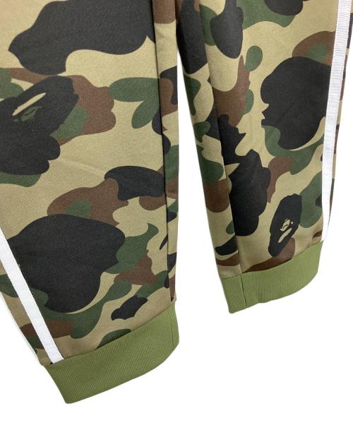 adidas（アディダス）adidas (アディダス) A BATHING APE (アベイシングエイプ) DP0187　BAPE TRACK PANT オリーブ サイズ:Oの古着・服飾アイテム