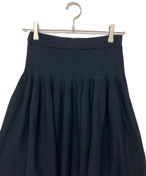 CFCL（シーエフシーエル）CFCL (シーエフシーエル) RIVULET SKIRT 6S　ニットスカート ブラック サイズ:S 未使用品の古着・服飾アイテム