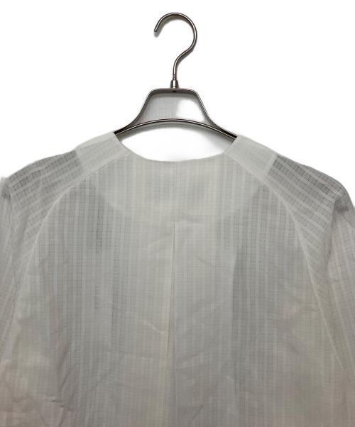 ADORE（アドーア）ADORE (アドーア) 531-6150541　ブリージーレノクロスJK ホワイト サイズ:M 未使用品の古着・服飾アイテム