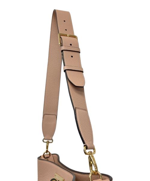 Salvatore Ferragamo（サルヴァトーレ フェラガモ）Salvatore Ferragamo (サルヴァトーレ フェラガモ) バケットバッグ ピンクの古着・服飾アイテム