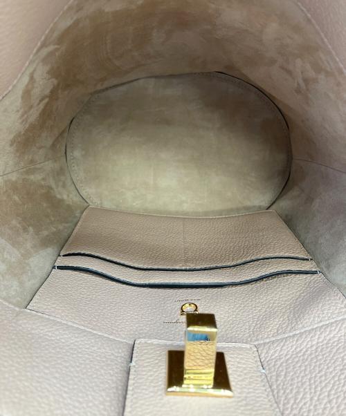Salvatore Ferragamo（サルヴァトーレ フェラガモ）Salvatore Ferragamo (サルヴァトーレ フェラガモ) バケットバッグ ピンクの古着・服飾アイテム