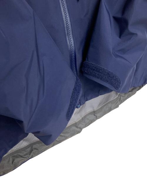ARC'TERYX（アークテリクス）ARC'TERYX (アークテリクス) ALPHA SV JACKET ネイビー サイズ:Mの古着・服飾アイテム