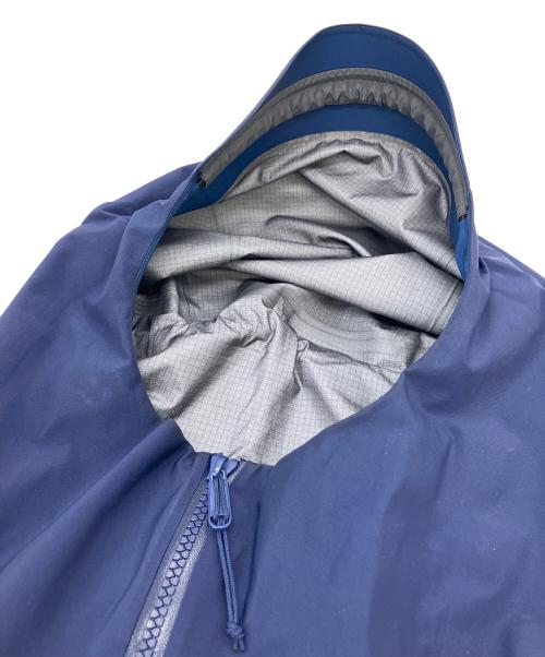 ARC'TERYX（アークテリクス）ARC'TERYX (アークテリクス) ALPHA SV JACKET ネイビー サイズ:Mの古着・服飾アイテム