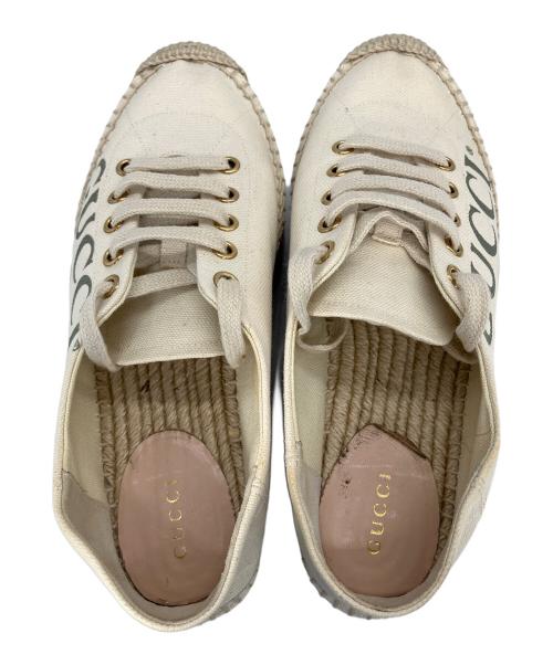 GUCCI（グッチ）GUCCI (グッチ) プラットフォーム スニーカー ベージュ サイズ:35の古着・服飾アイテム
