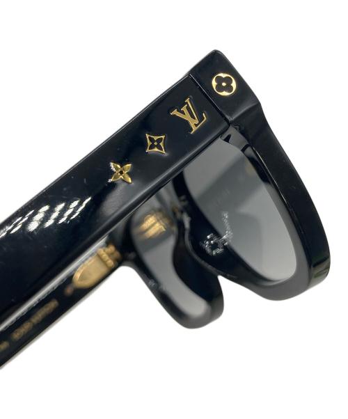 LOUIS VUITTON（ルイ ヴィトン）LOUIS VUITTON (ルイ ヴィトン) Z1523E 93L サングラス ブラック サイズ:54□17 143の古着・服飾アイテム