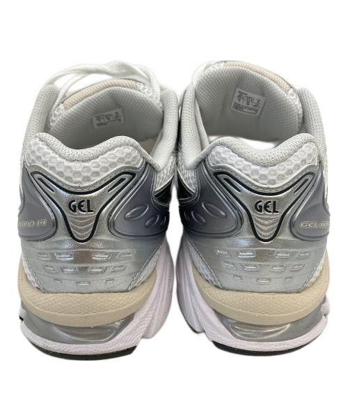 asics（アシックス）asics (アシックス) 1203A537　スニーカー シルバー×ホワイト サイズ:26cmの古着・服飾アイテム