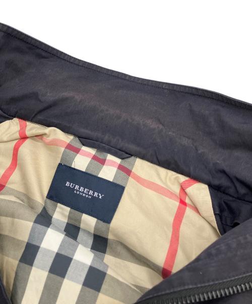 BURBERRY（バーバリー）BURBERRY (バーバリー) A1F10-121-29　ジャケット ネイビー サイズ:Mの古着・服飾アイテム