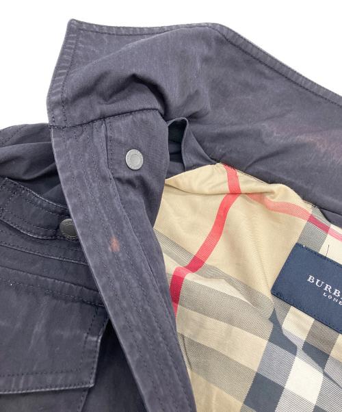 BURBERRY（バーバリー）BURBERRY (バーバリー) A1F10-121-29　ジャケット ネイビー サイズ:Mの古着・服飾アイテム