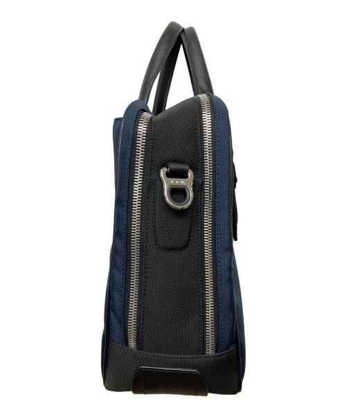 TUMI（トゥミ）TUMI (トゥミ) ビジネスバッグ ブラックの古着・服飾アイテム