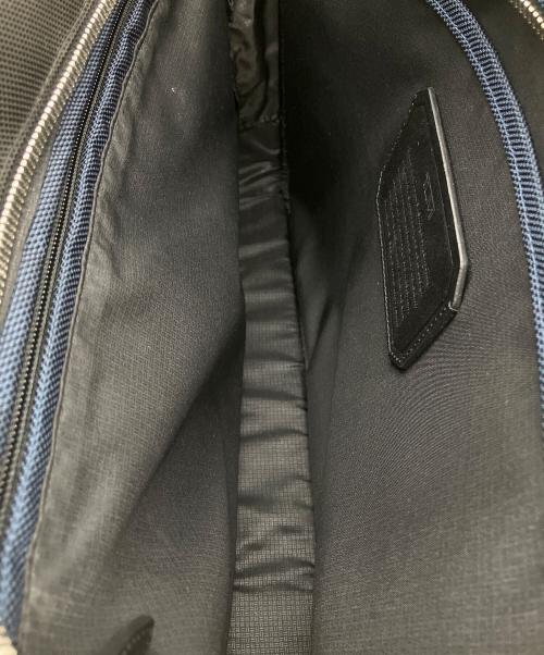 TUMI（トゥミ）TUMI (トゥミ) ビジネスバッグ ブラックの古着・服飾アイテム