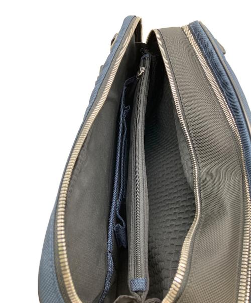TUMI（トゥミ）TUMI (トゥミ) ビジネスバッグ ブラックの古着・服飾アイテム