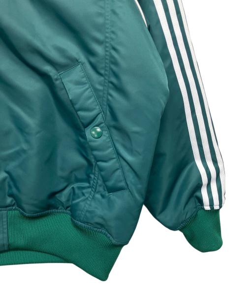 adidas（アディダス）adidas (アディダス) HZ0693　プレミアムカレッジジャケット グリーン サイズ:2XL 未使用品の古着・服飾アイテム