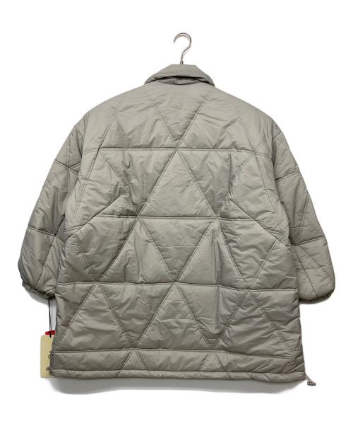 SLY（スライ）SLY (スライ) REVERSIBLE PUFFER COACH ジャケット グレー サイズ:FREE 未使用品の古着・服飾アイテム