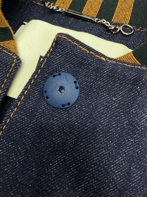 FENDI（フェンディ）FENDI (フェンディ) FLF515 A0MR　CUT OUT DENIM JACKET　デニムジャケット ネイビー サイズ:36の古着・服飾アイテム