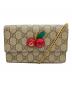 GUCCI（グッチ）の古着「GGスプリーム　ショルダーポーチ」｜アイボリー
