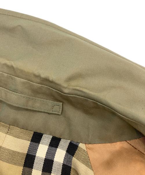 BURBERRY（バーバリー）BURBERRY (バーバリー) トレンチコート オリーブ サイズ:不明の古着・服飾アイテム