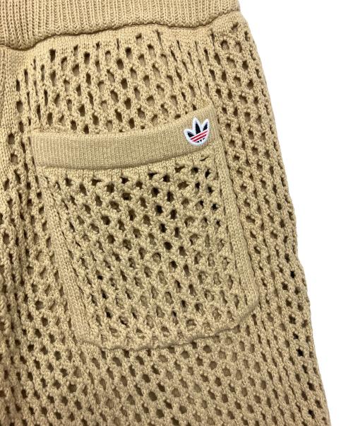 adidas（アディダス）adidas (アディダス) CLOT CROCHET SHIRTS BEITON カーキ サイズ:XS 未使用品の古着・服飾アイテム